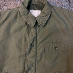 Vintage 1972 U.S. Military (Vietnam War Era) 🇺🇸 Alpha Industries Deck Jacket 38