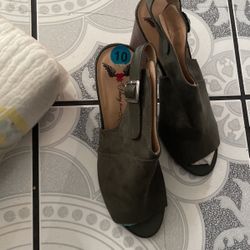 Heels Shoes Color Green Size 10m From Ross Open Box Never Used