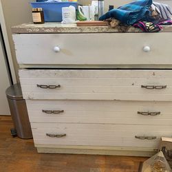 Vintage dresser