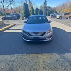 Hyundai Sonata 2016 SE In Excellent Condition 