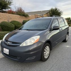 2007 Toyota Sienna