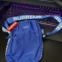Supreme Shoulder Bag Blue (SS18)