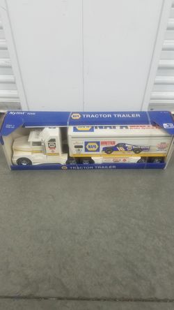NAPA TRACTOR TRAILER
