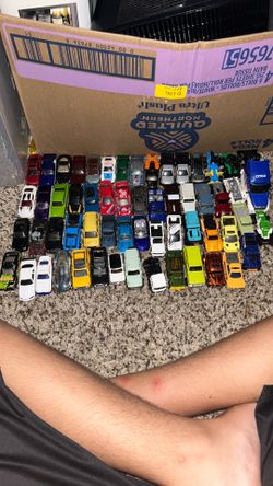 Lot of hot wheels