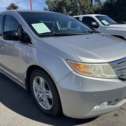 2012 Honda Odyssey Touring  