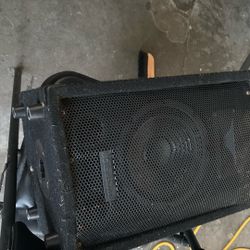 mcmcustomsaudio systsem