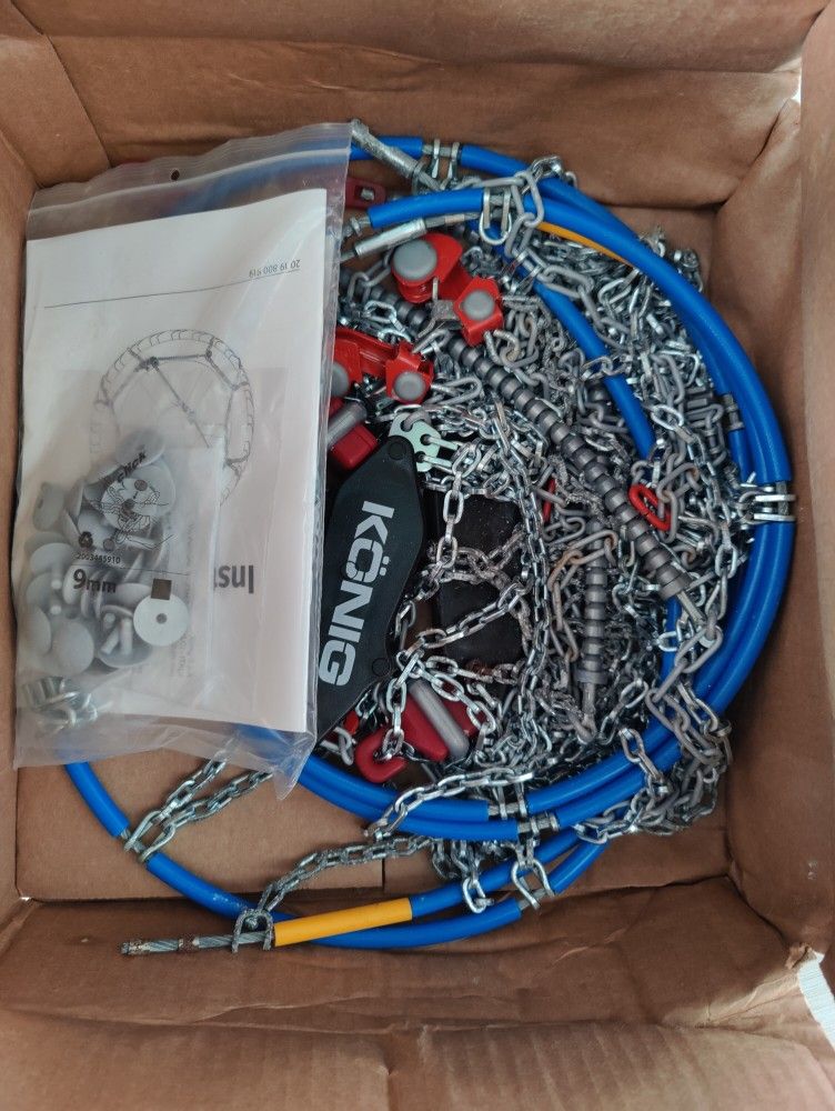 Tesla Model 3 - 19 Inch Rims Snow Chains