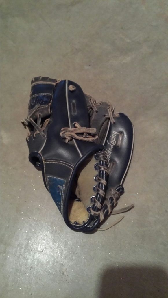 Baseball glove children's