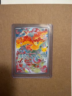 Moltres 130/128 Holo Pokémon Card