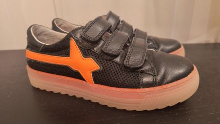 ZW6Y Kids Shoes Size 1 US And 32 EU With Velcro