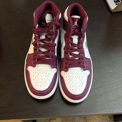 Nike Air Jordan 1 Retro High OG Size M8