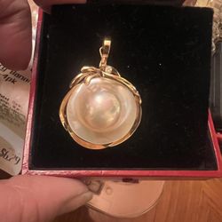 Vintage 14k Pearl Dimond Pendant One Of The Kind 4 Grams