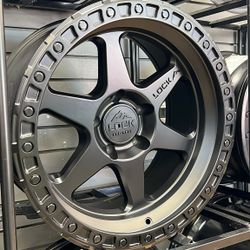 17x9 Wheels Set 
