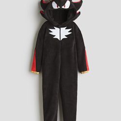 Shadow from “sonic” pajamas size 4T Bought it from H&M for $44!