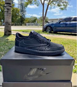 Travis Scott phantoms