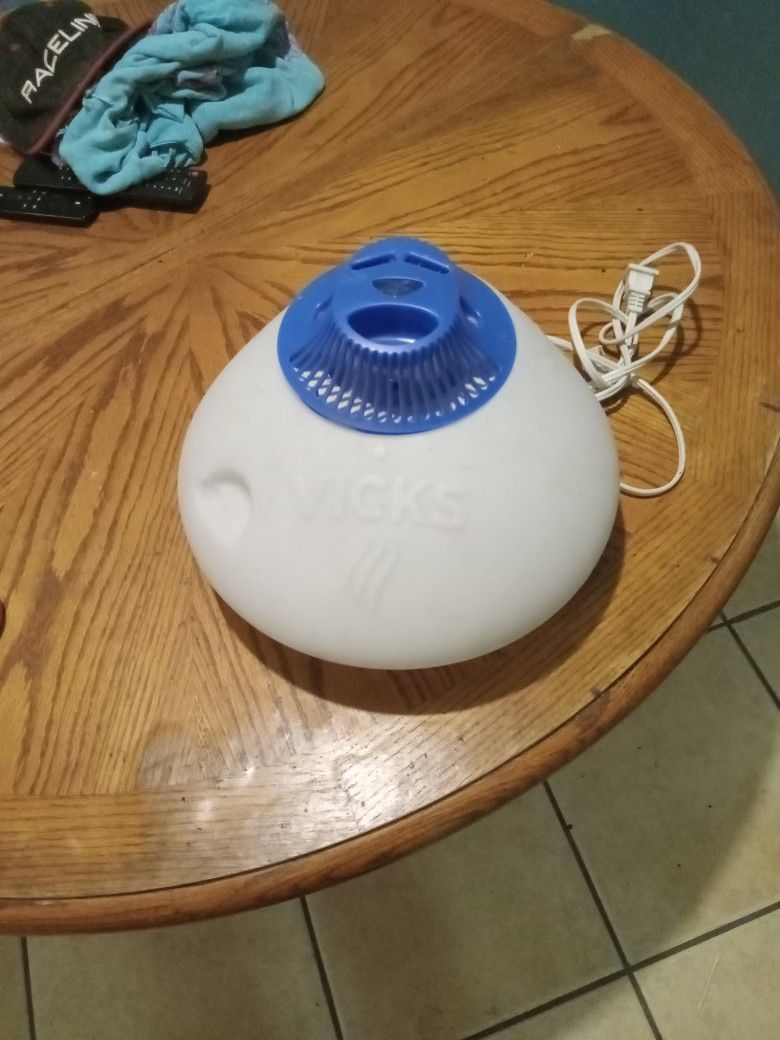 Vicks Humidifier