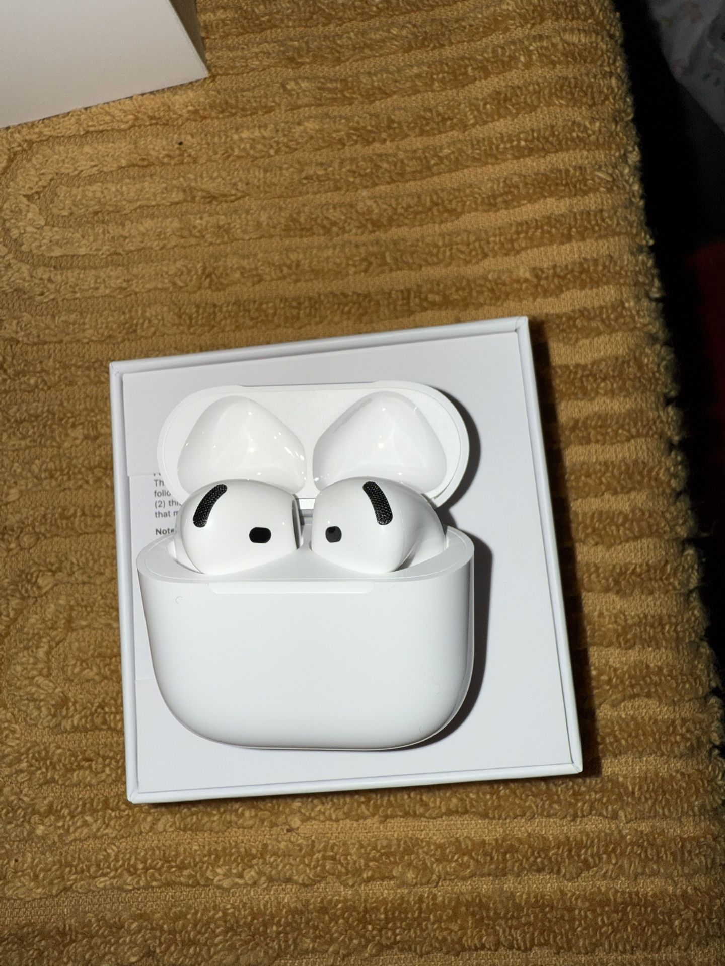 iPods 4 Noise Cancellation New