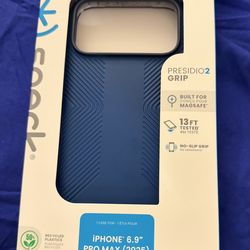 iPhone 17 pro max case Speck Presidio 2