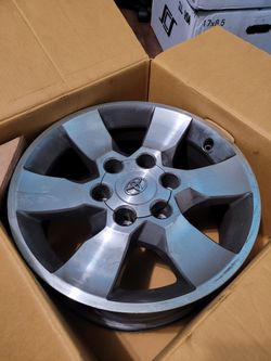 Toyota 4 Runner OEM 17" Rims
