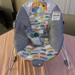 Bright Starts Baby bouncer 