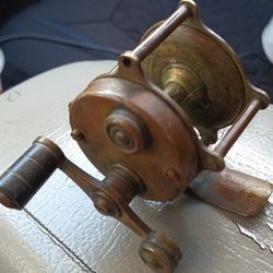 Vintage Hendry Fly Fishing Reel