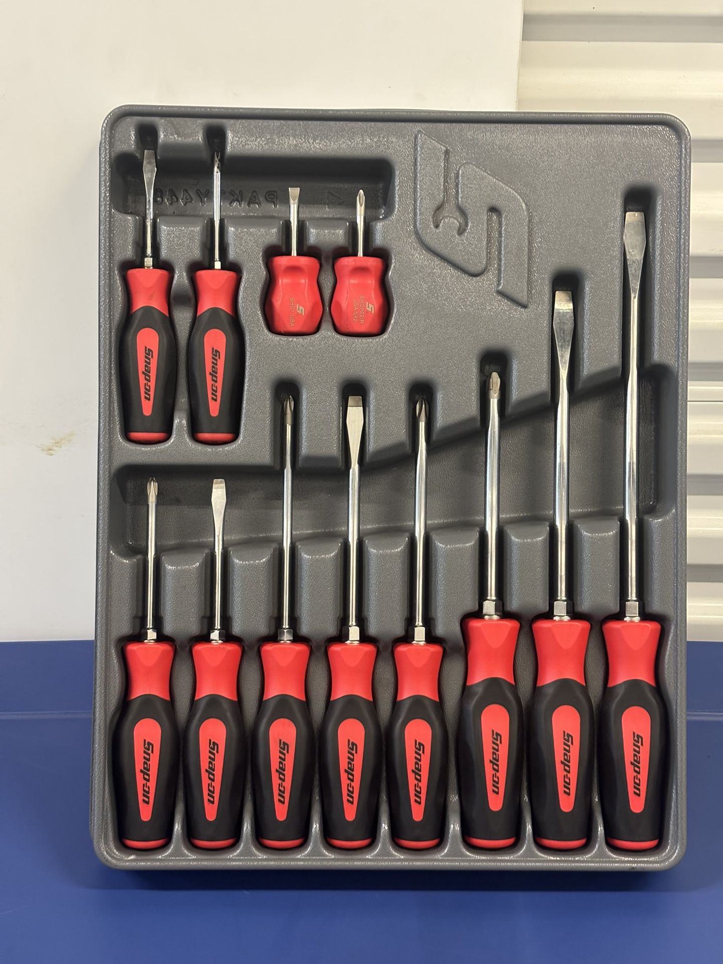 Snap-on Tools 12 pc Instinct® Soft Grip Combination Screwdriver Set (Red)