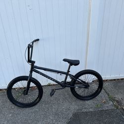 Elite BMX Stealth Bike