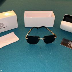 Stunning Versace Sunglasses
