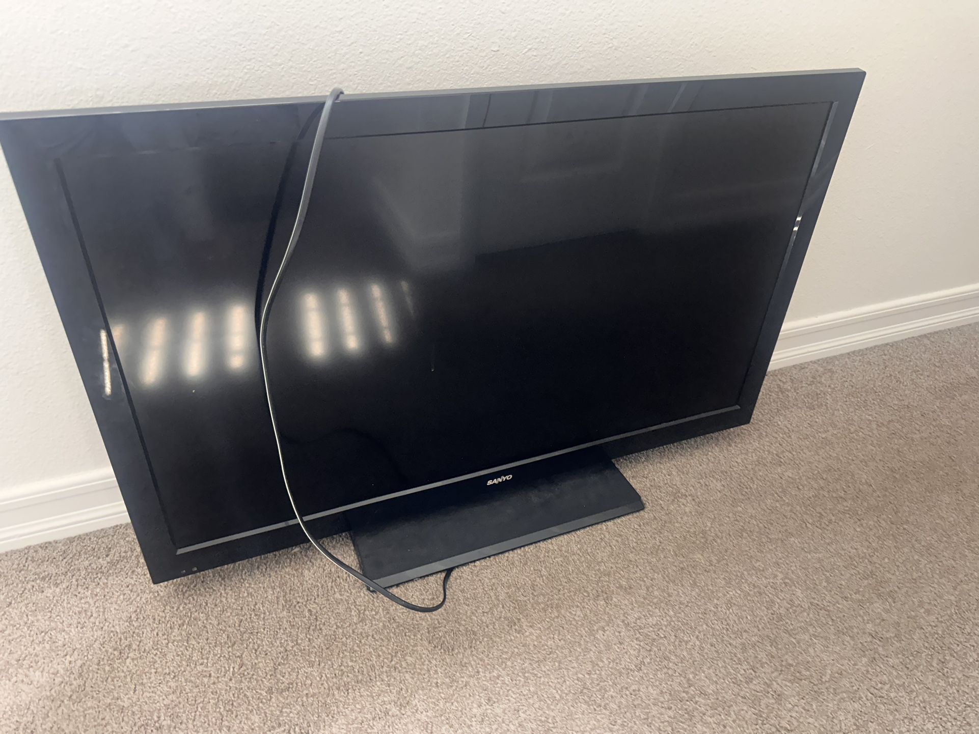 Sanyo TV 32”