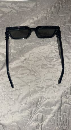 Louis Vuitton Sunglasses for Sale in Bronx, NY - OfferUp