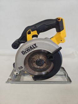 DEWALT DCS393  20V MAX Cordless Circular Saw TOOL ONLY P818568-S1