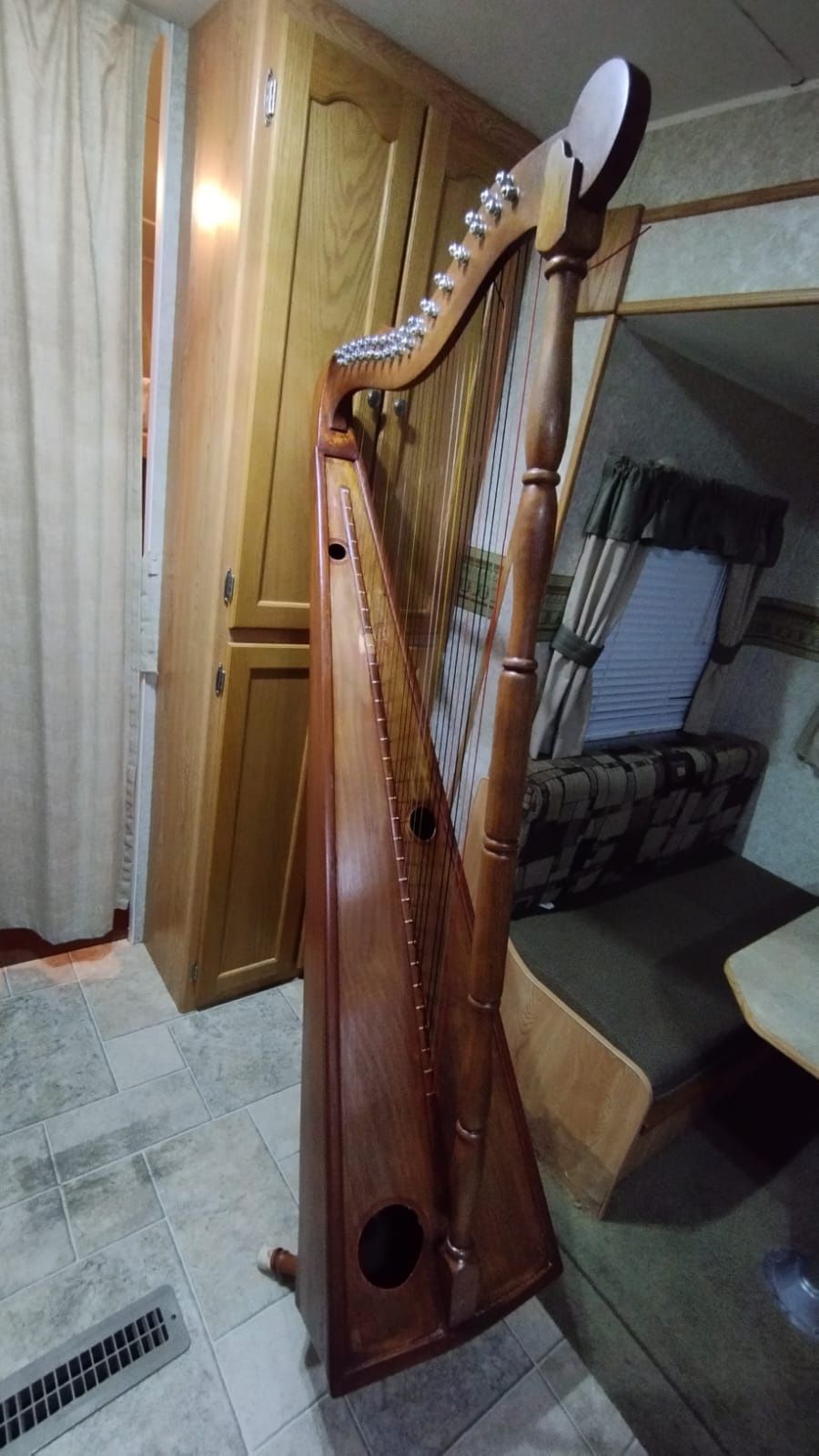 32 String Harp