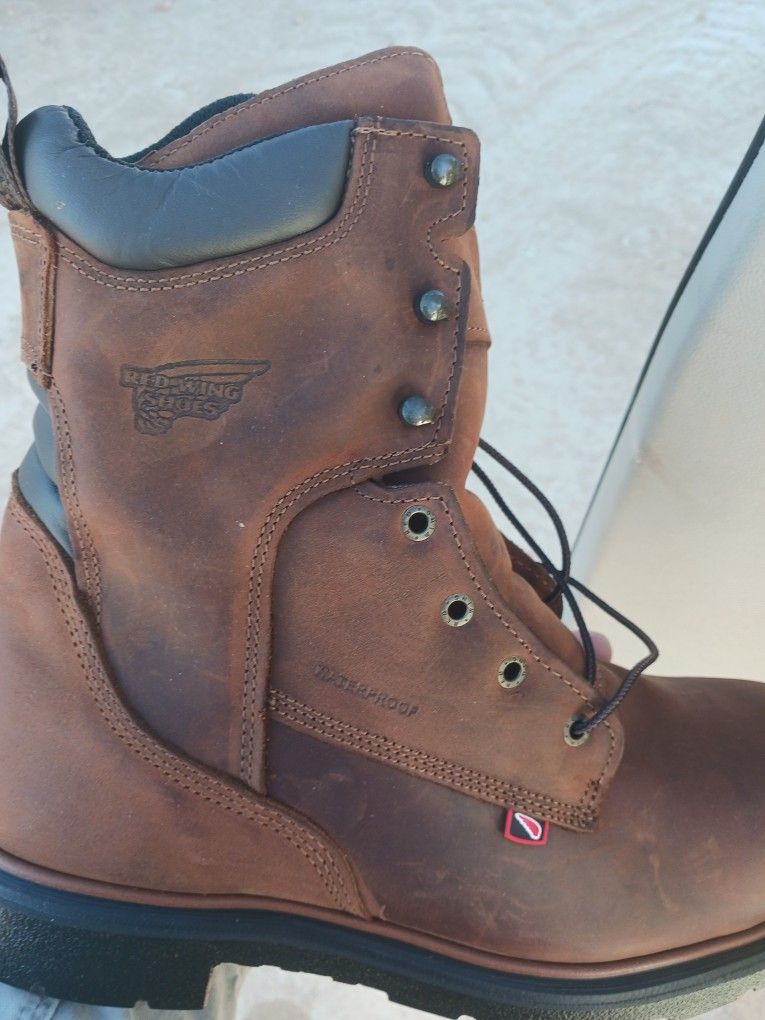Red Wing