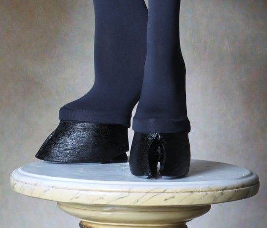 Deer Hooves 7 1/2 Shoe Size (Halloween Costume)