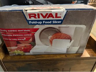 Meat slicers