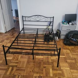 Full Bed Frame Metal Black