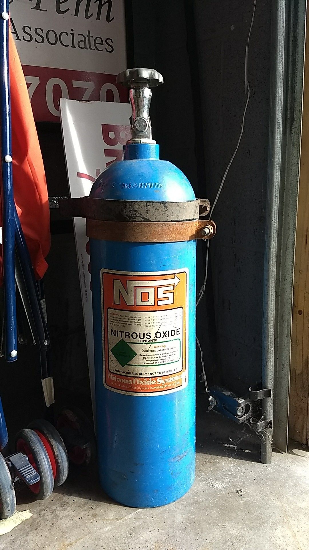 NOS nitrous oxide tank empty