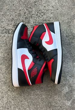 Jordan 1 Mid White Black Red