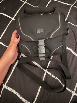 Case Logic Camera/Camcorder Bag – Black & Gray