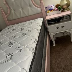 Pink & White Girls Twin Bed Set 