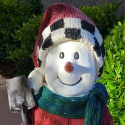 Ceramic Holiday  Christmas Snowman 