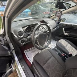 2011 Ford Fiesta