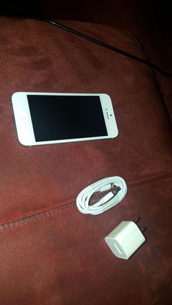 Iphone 5 32gb new never used