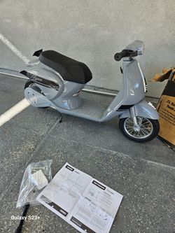 Electric motorcycle for kids