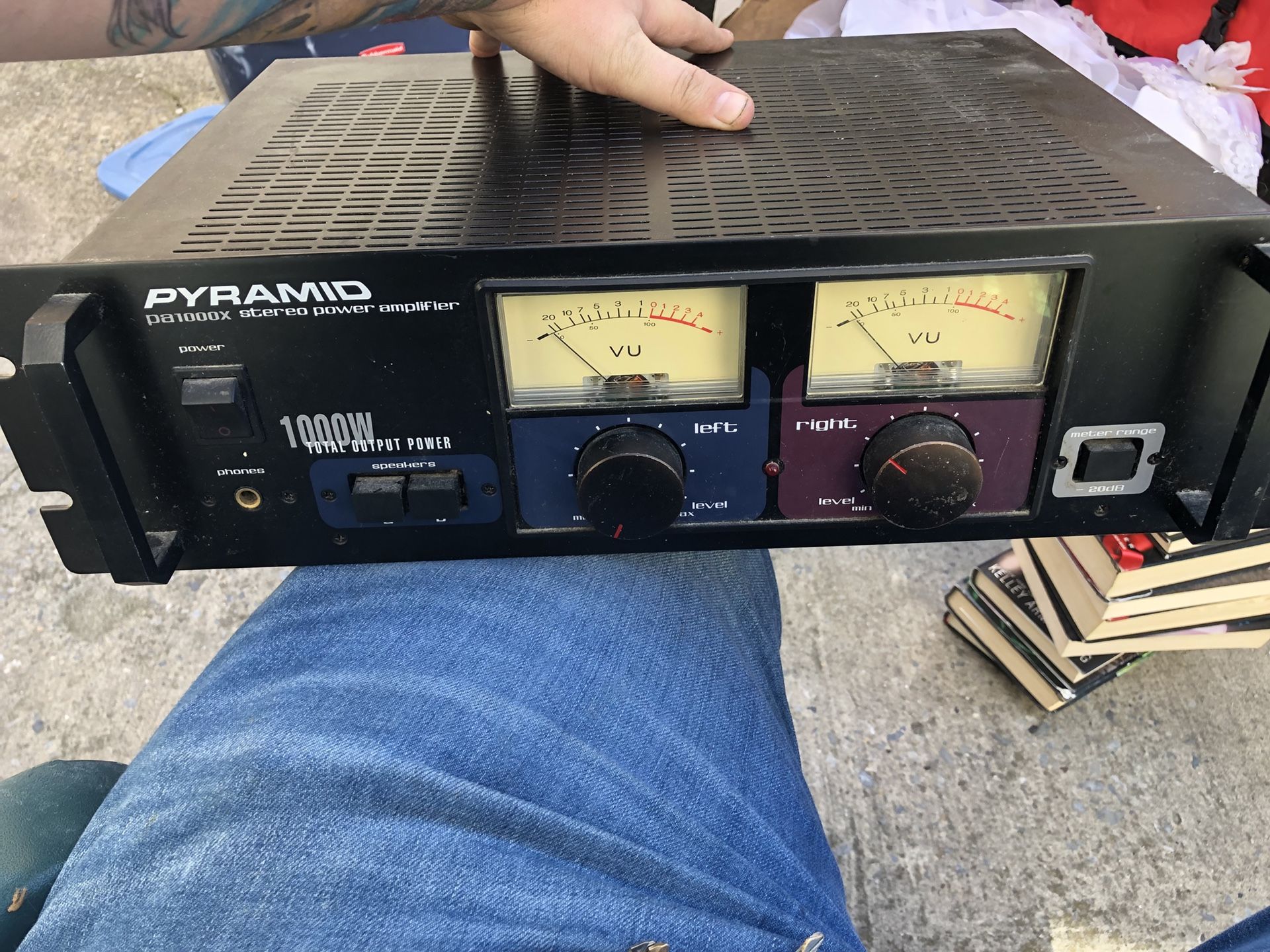 Pyramid pa1000x stereo power amplifier