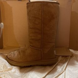 UGG BOOTS