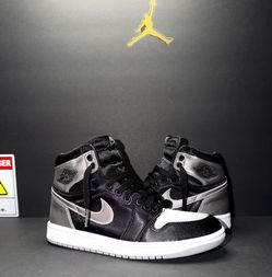 Jordan 1 “ Satin Shadow” size 6.5w or 5y