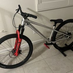 Specialized P4