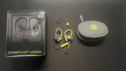 POWERBEATS 2 WIRELESS IN-EAR BLUETOOTH HEADPHONES LIKE NEW