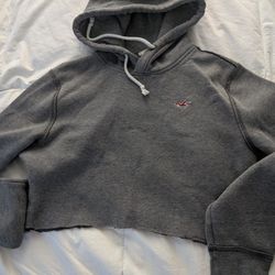 Hollister Gray Sweater 